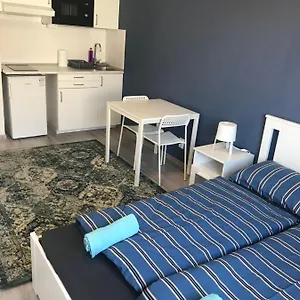 Roland Westnd Apartamento Budapest