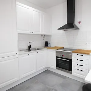 Moderno Nas Olaias A 5 Minutos Da Faculdade Isel E Ist Apartamento Lisboa